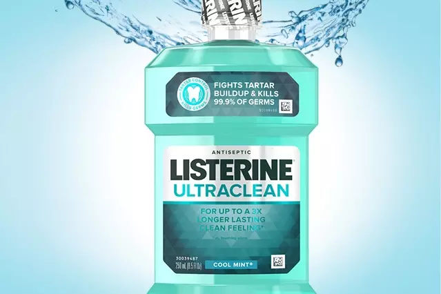 Listerine Ultraclean Antiseptic Cool Mint mouthwash